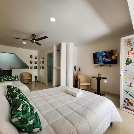 Tipica Boutique House Apartahotel *
